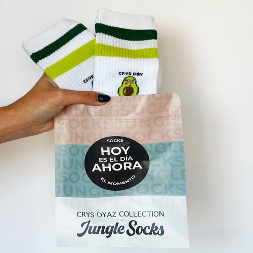Casual Baumwollsocken, Avocado-Design, grüne Streifen, technisch und nahtlos, von Crys Dyaz.