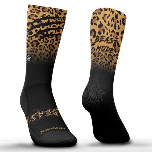 Technische Crossfit-Socken 'Black Leopard', Leopardenmuster, nahtlos, maximale Widerstandsfähigkeit und Schutz.